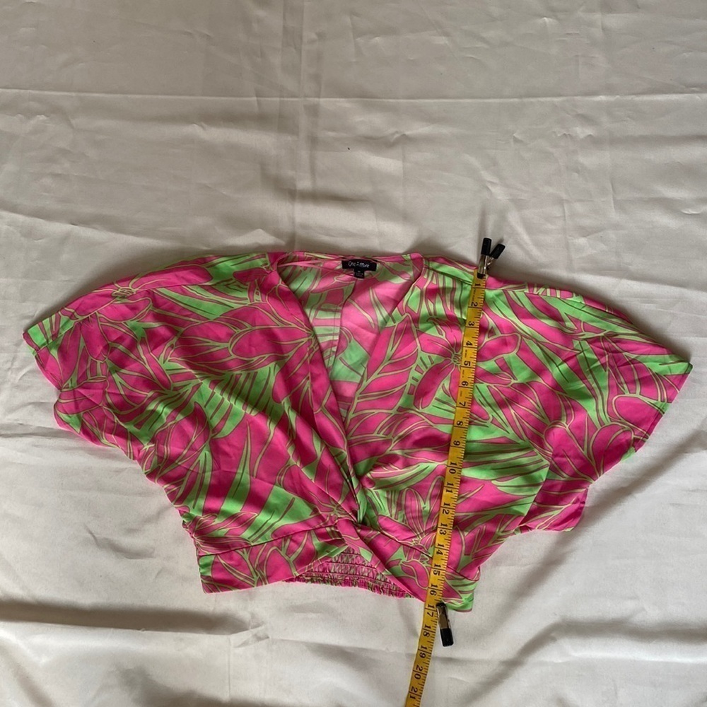 One n More Leaf Print Short Sleeve Top - Picture 6 of 11